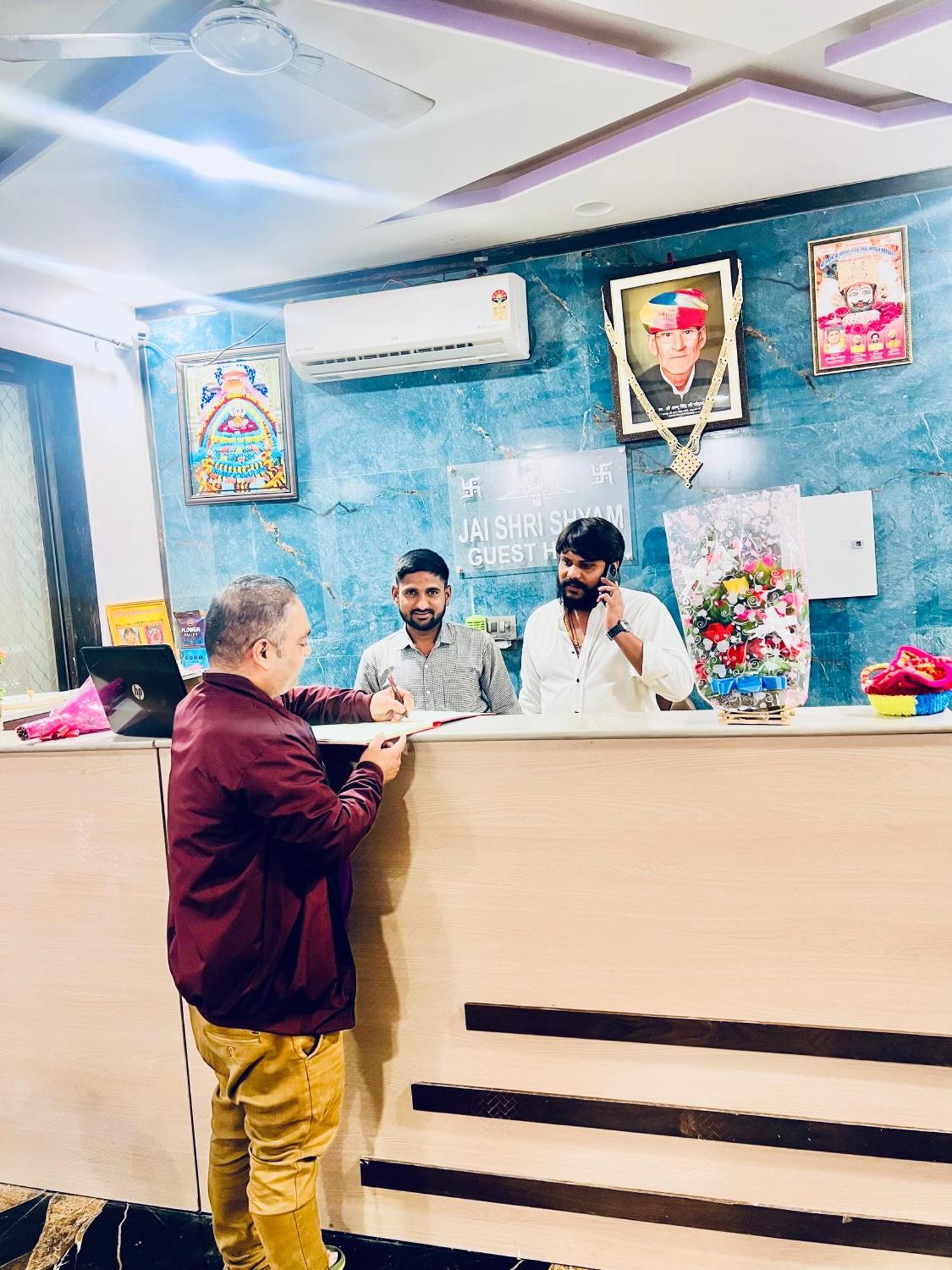Shree Shyam Hotel Toran Dawar Khātu Exteriér fotografie